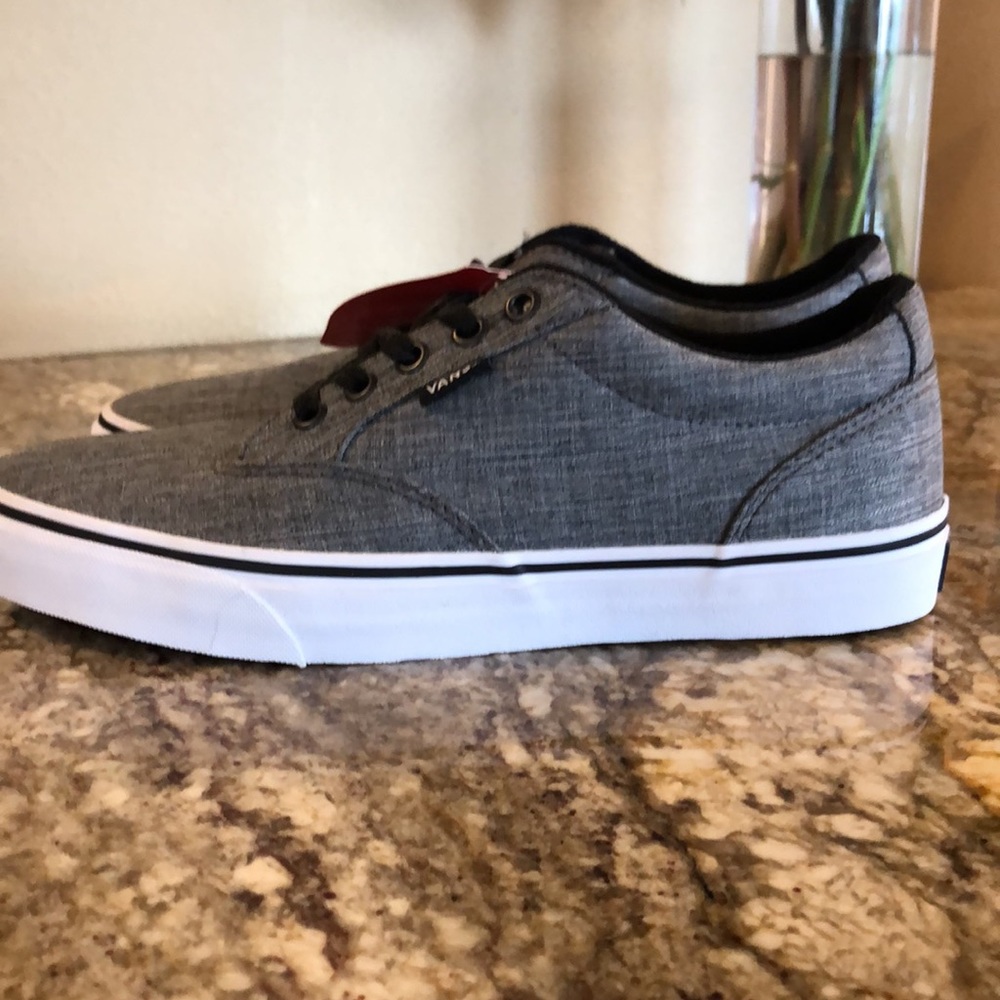 NWT Vans men’s/unisex gray sneaker 8.5 m - Picture 5 of 6